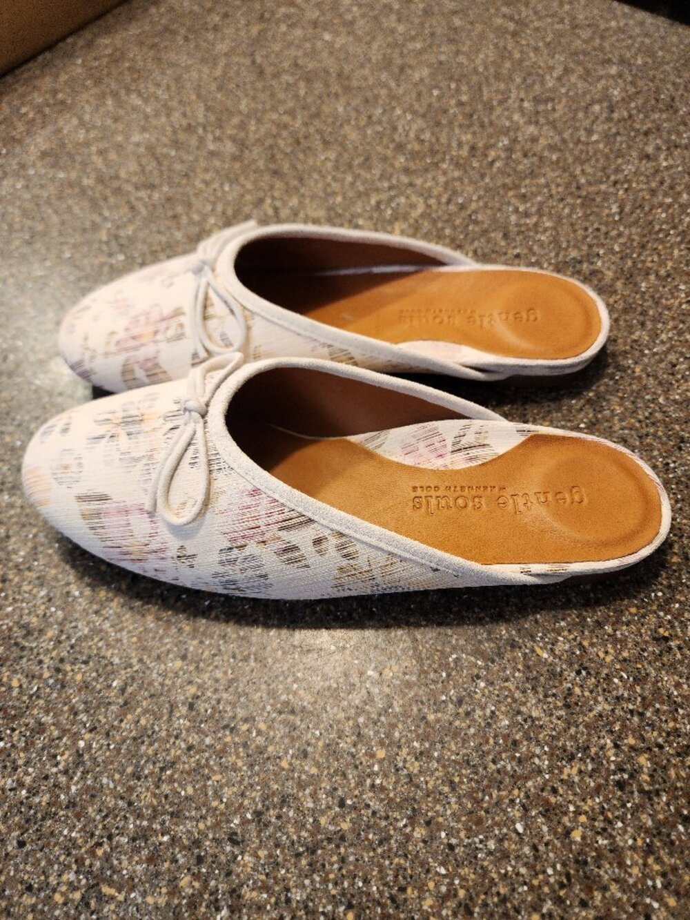 Gentle Souls Size 8